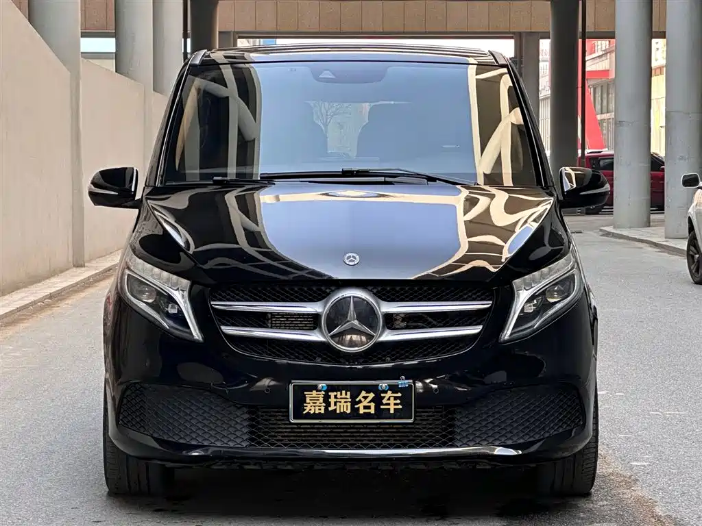 Mercedes-Benz V-Class 2021 — фото 2