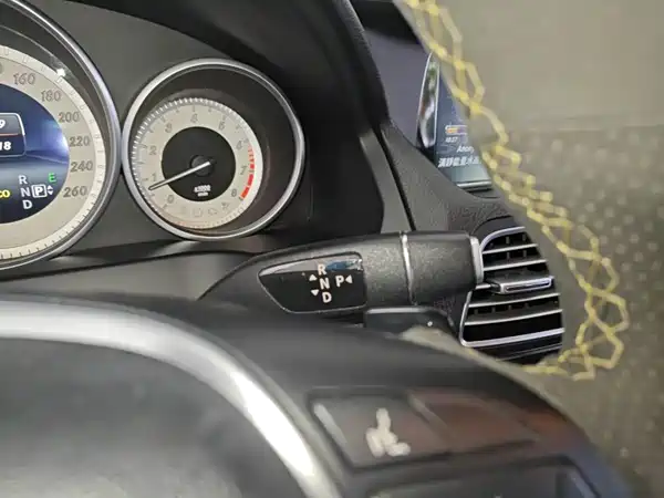 Mercedes-Benz E-Class 2016
