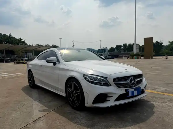 Mercedes-Benz C-Class 2021