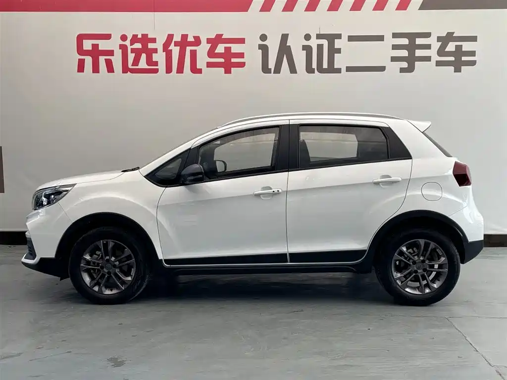 Geely Vision X3 2021