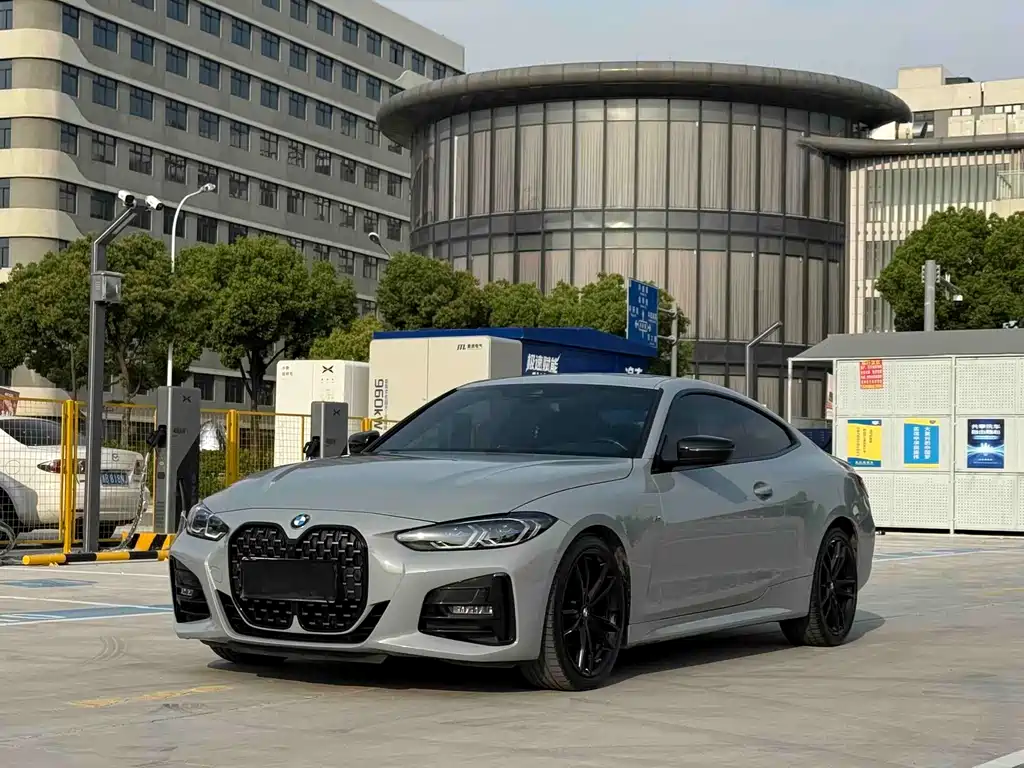 BMW 4 Series 2023 — фото 1
