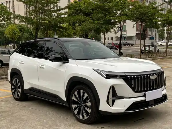 Geely Boyue L 2025
