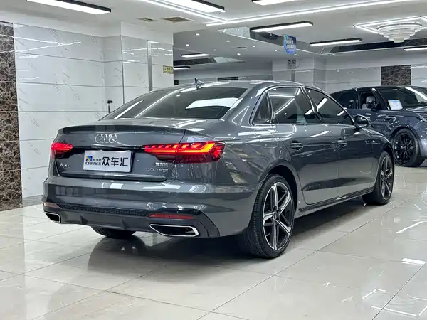 Audi A4L 2024