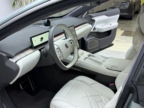 NIO ET7 2022