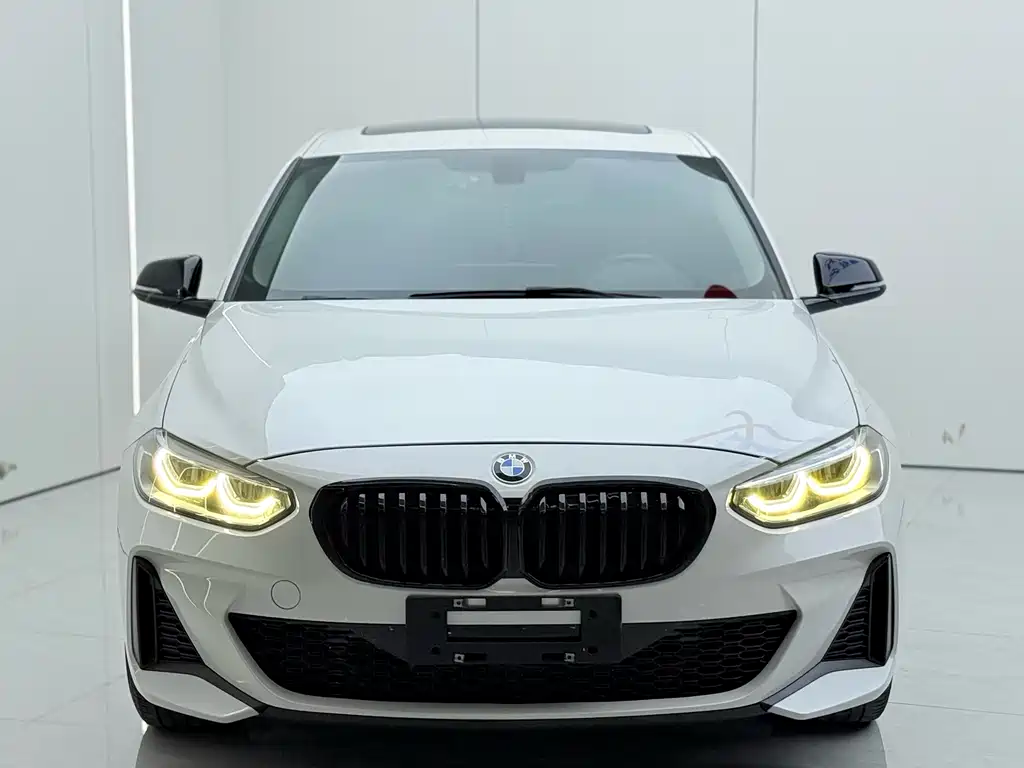 BMW 1 Series 2022