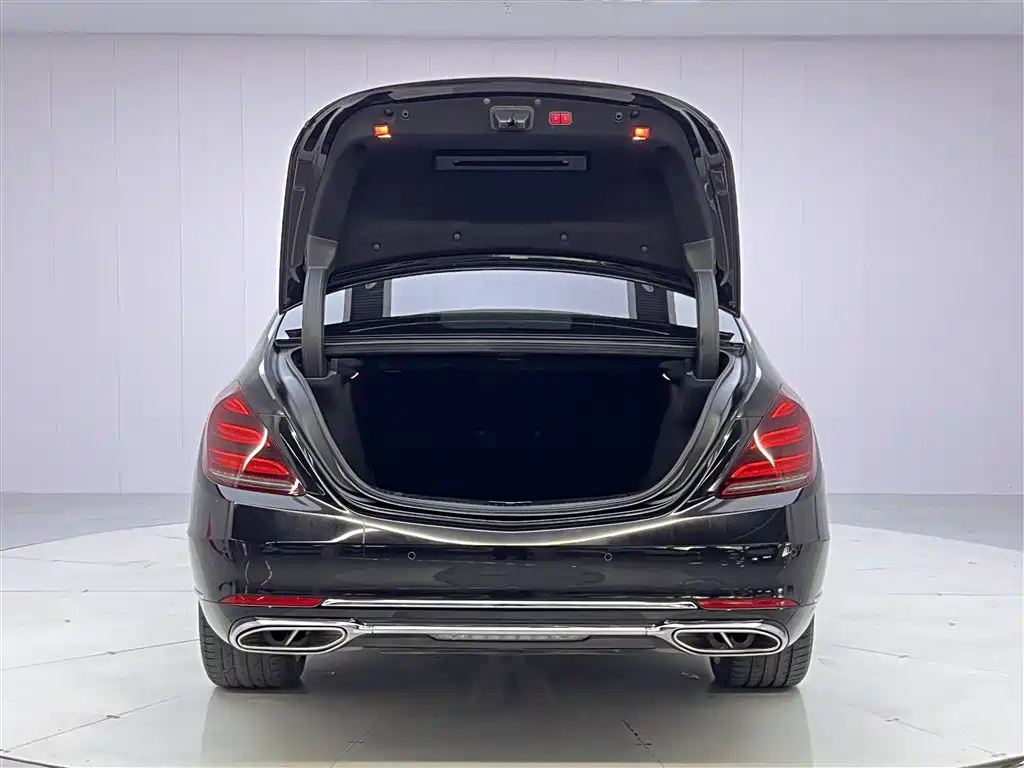 Mercedes-Benz Maybach S-Class 2018