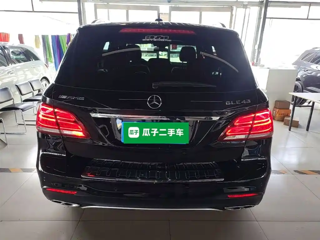 Mercedes-Benz GLE AMG 2018 — фото 6