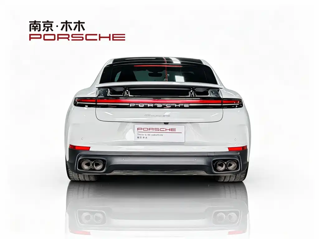Porsche Panamera 2024