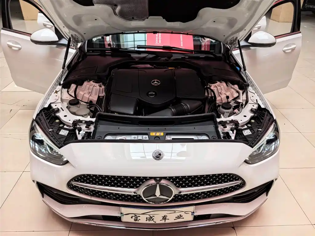 Mercedes-Benz C-Class 2025 — фото 22