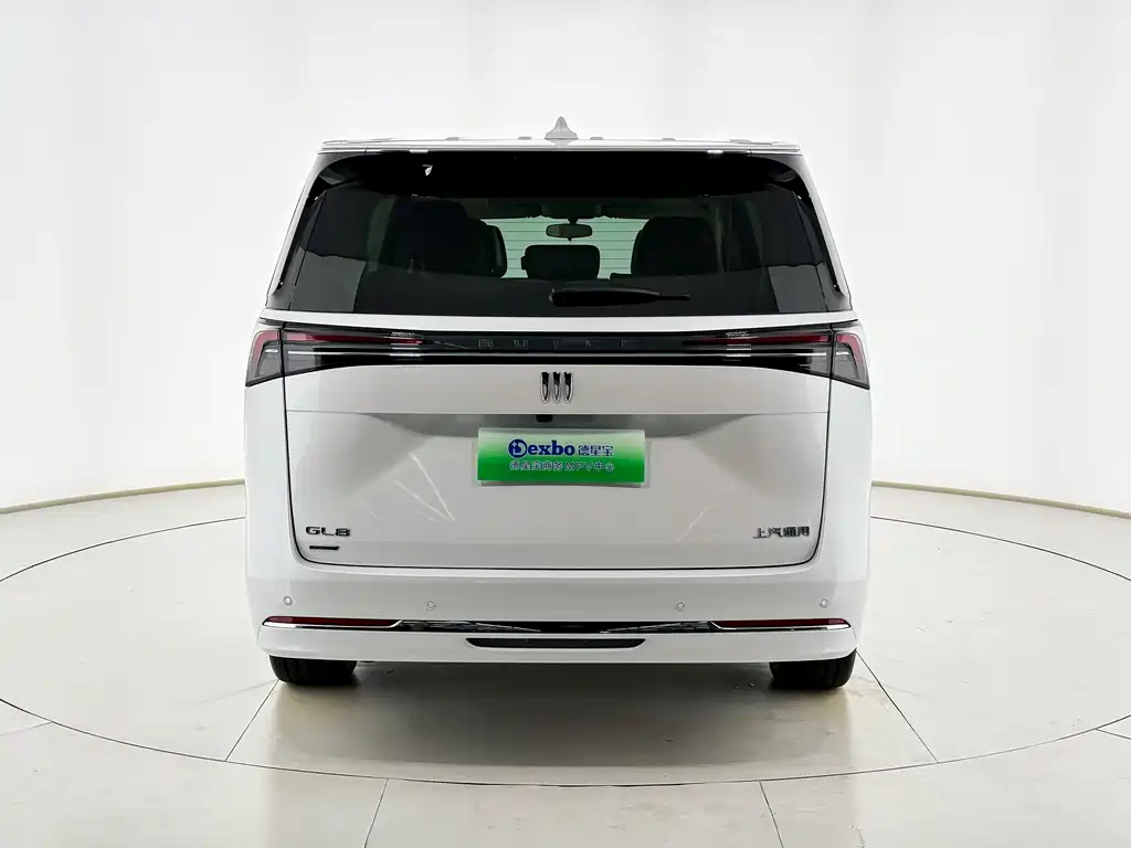 Buick GL8 Hybrid 2025