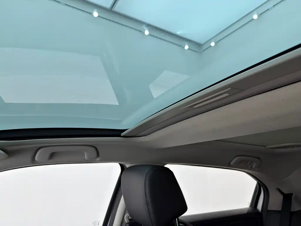 Honda Vezel 2023 — фото 13