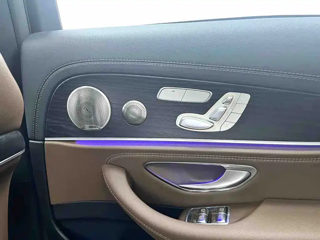 Mercedes-Benz E-Class 2023