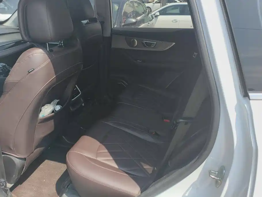 Chery Tiggo 8 PRO New Energy 2024 — фото 11