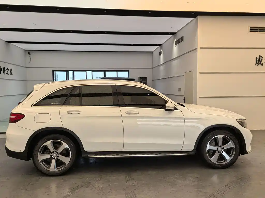 Mercedes-Benz GLC 2017