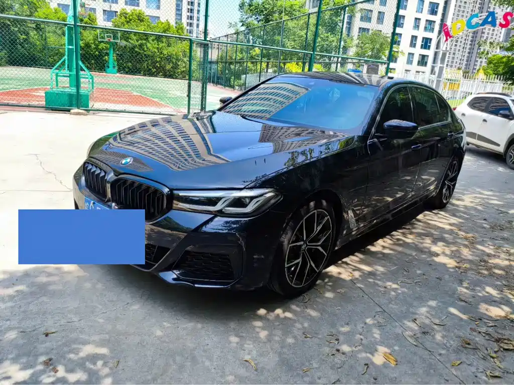 BMW 5 Series 2023