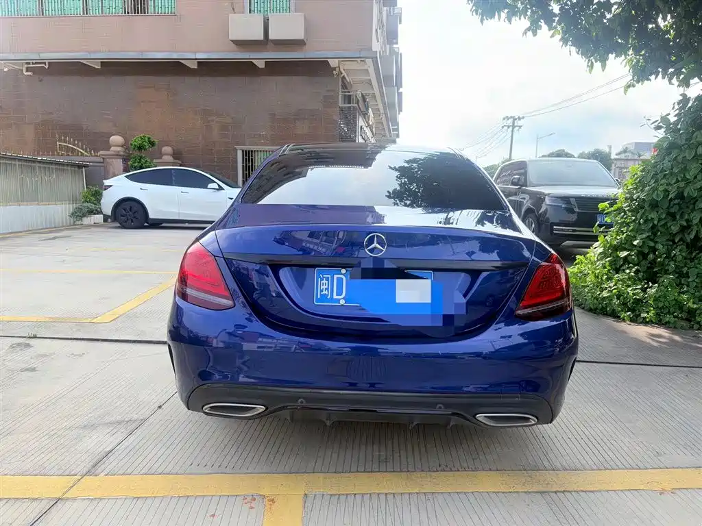 Mercedes-Benz C-Class 2020