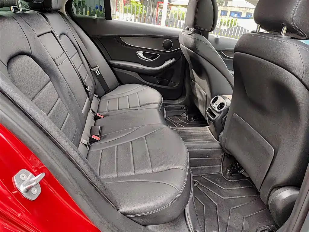 Mercedes-Benz C-Class 2020 — фото 11