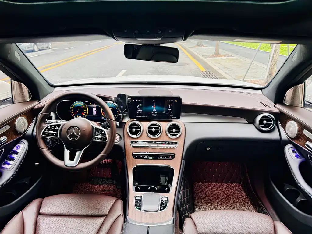 Mercedes-Benz GLC 2022