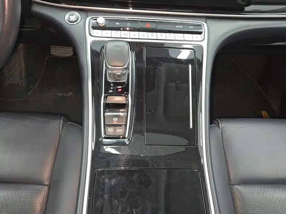 GAC Trumpchi M8 2023 — фото 16