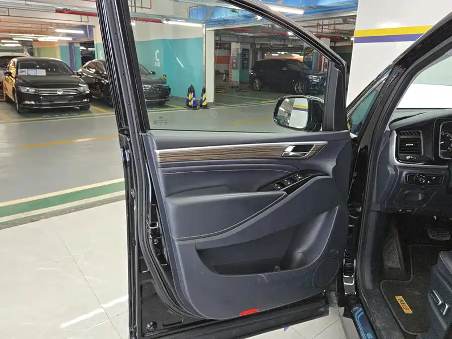 GAC Trumpchi M8 2023 — фото 7