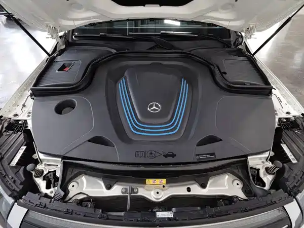 Mercedes-Benz EQC 2020