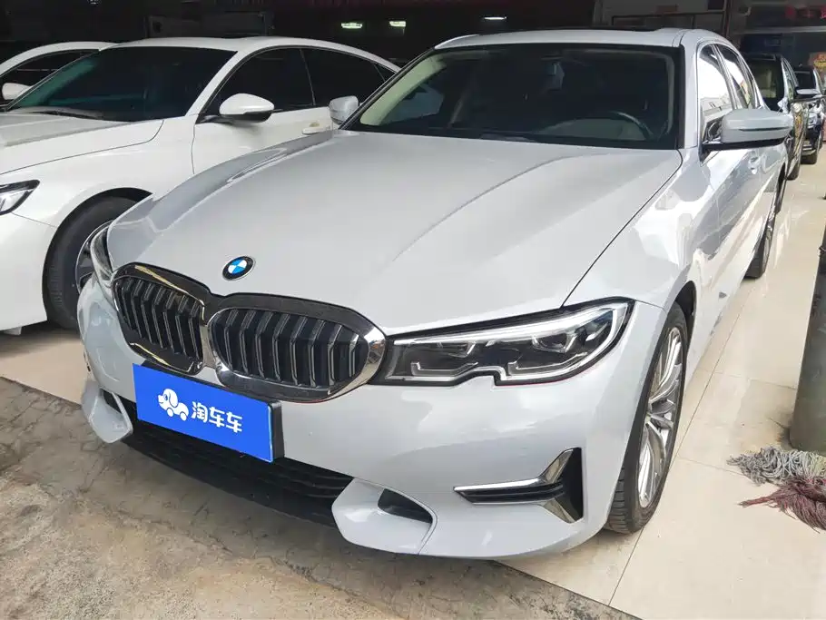 BMW 3 Series 2020