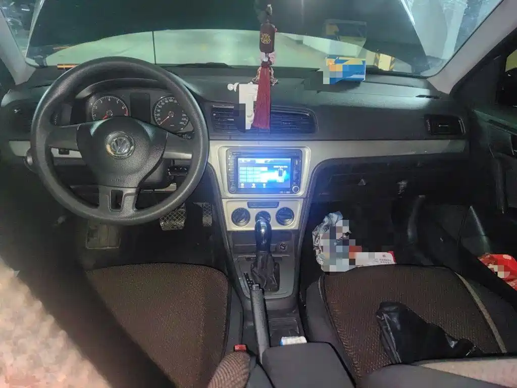 Volkswagen Lavida 2014