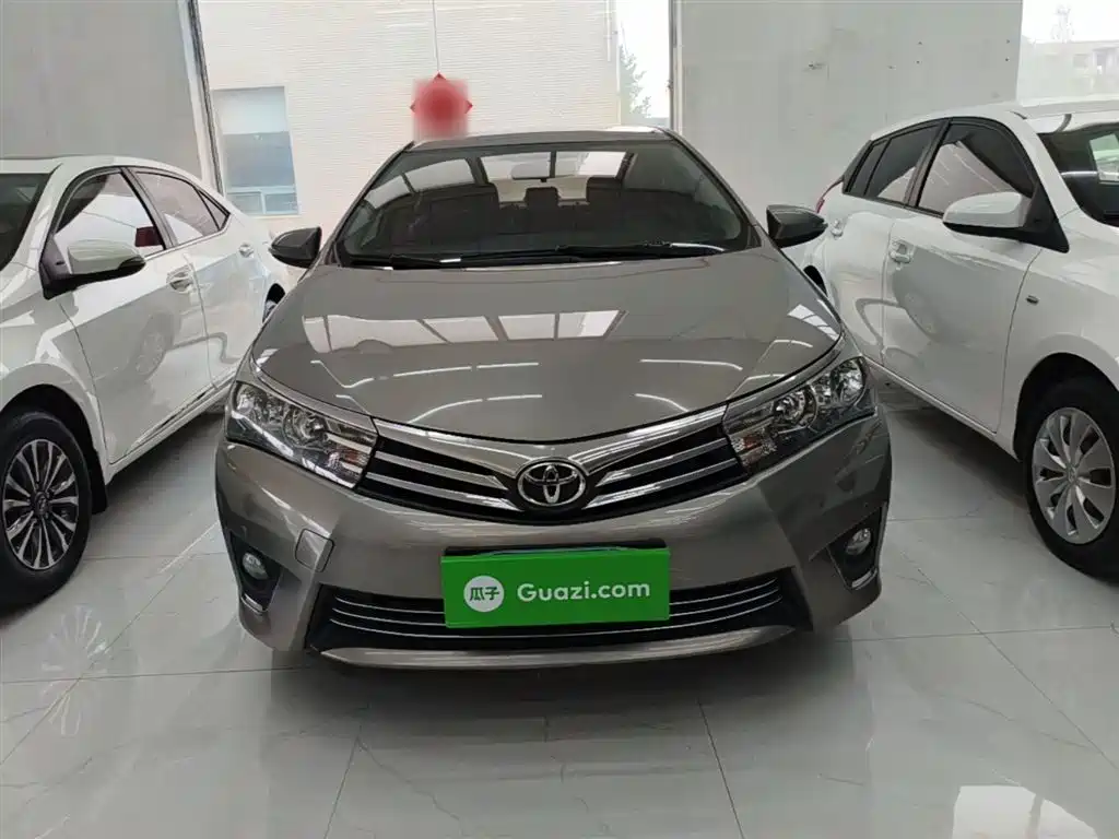 Toyota Corolla 2015 — фото 3