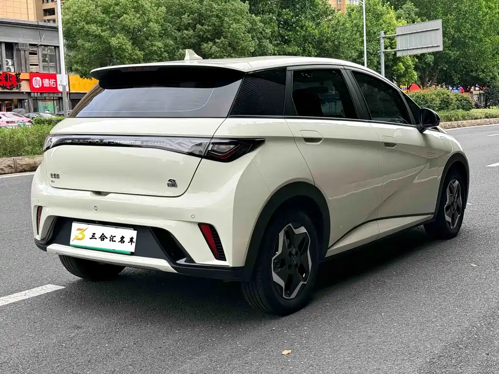 BYD Dolphin 2023 — фото 10