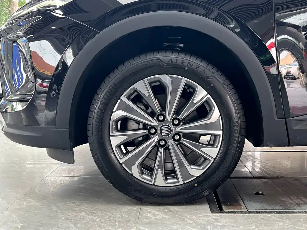 Buick Envision Plus 2025 — фото 10