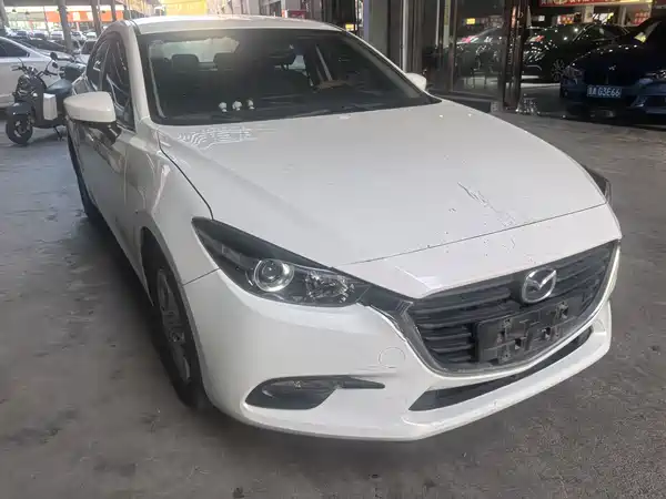 Mazda 3 Axela 2020