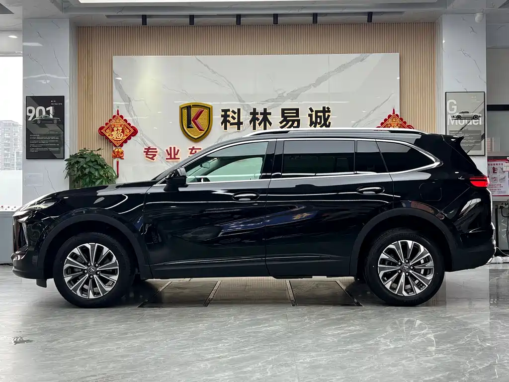 Buick Envision Plus 2025