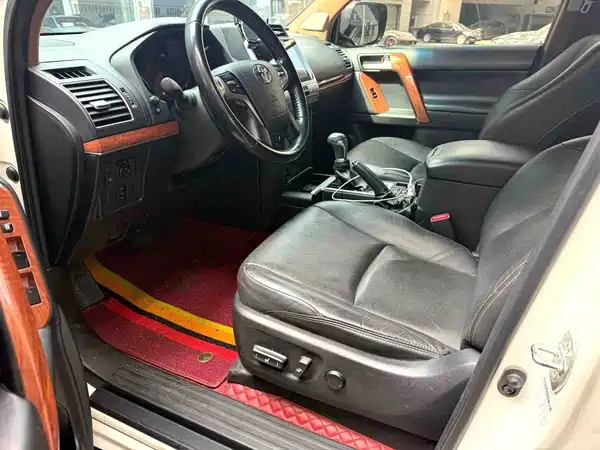 Toyota Prado 2020