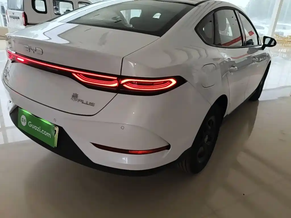 BYD Qin PLUS 2026 — фото 8