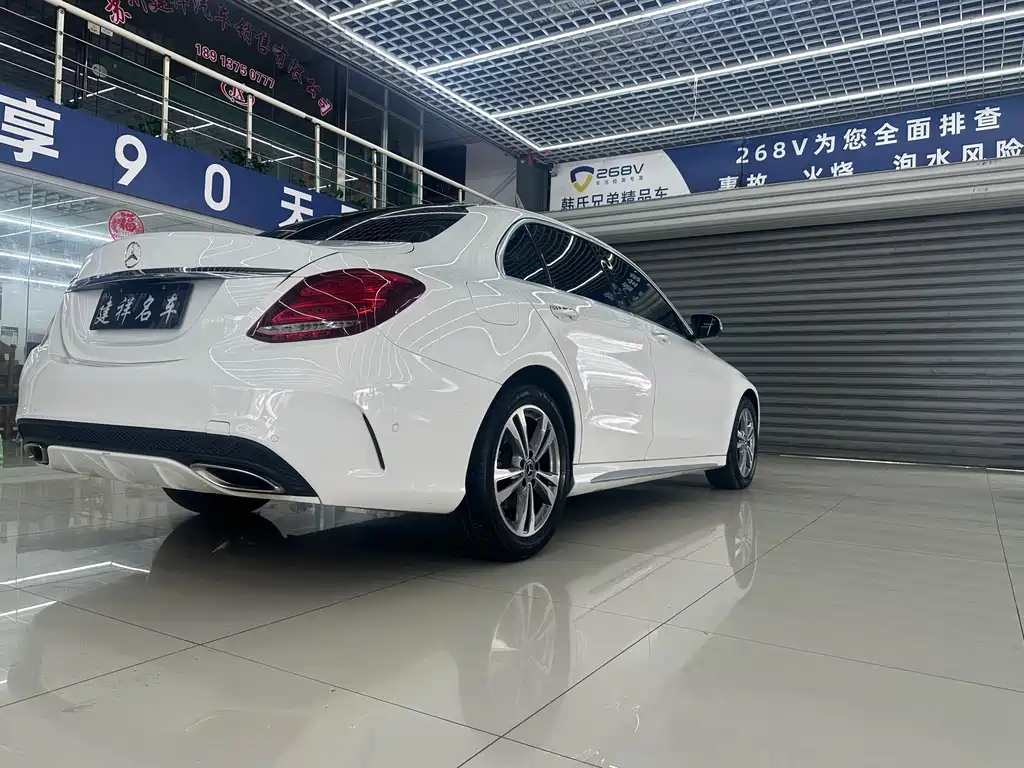Mercedes-Benz C-Class 2018 — фото 4