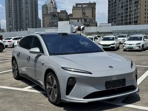 NIO ET5T 2024