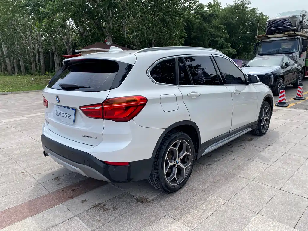 BMW X1 2019 — фото 4