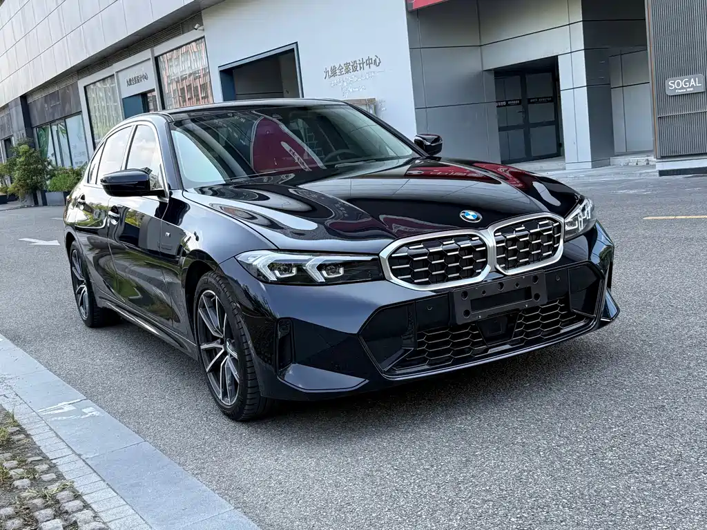 BMW 3 Series 2025