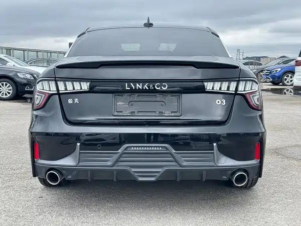 Lynk & Co 03 2020