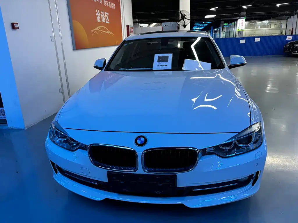 BMW 3 Series 2015