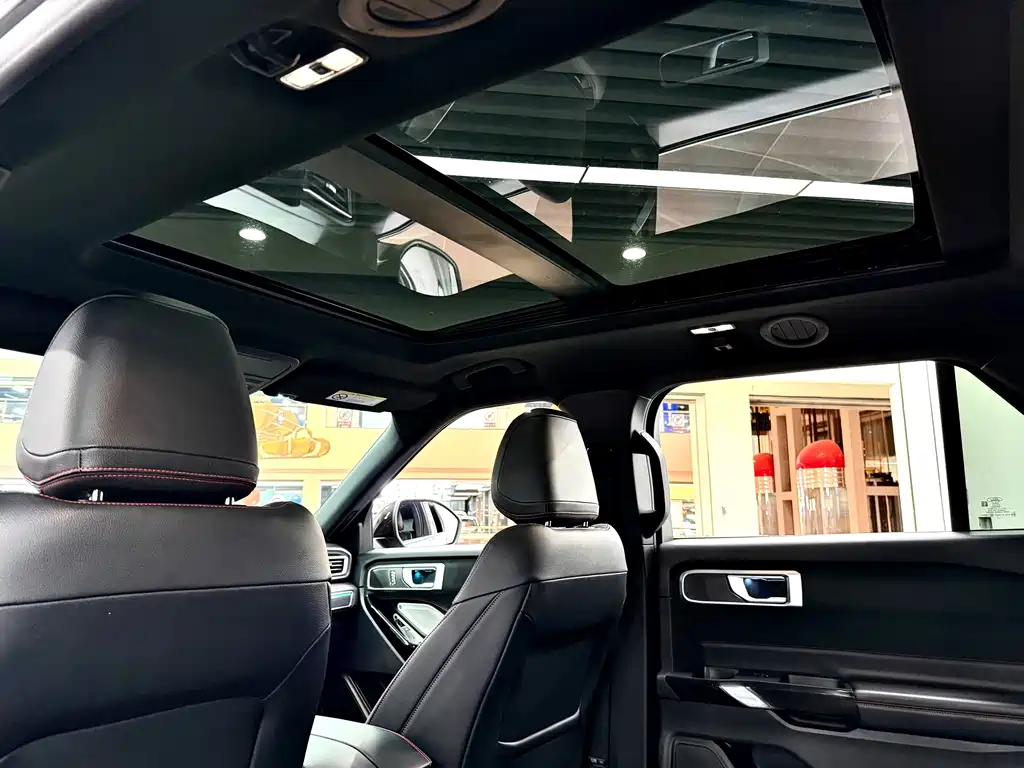 Ford Explorer 2023 — фото 12