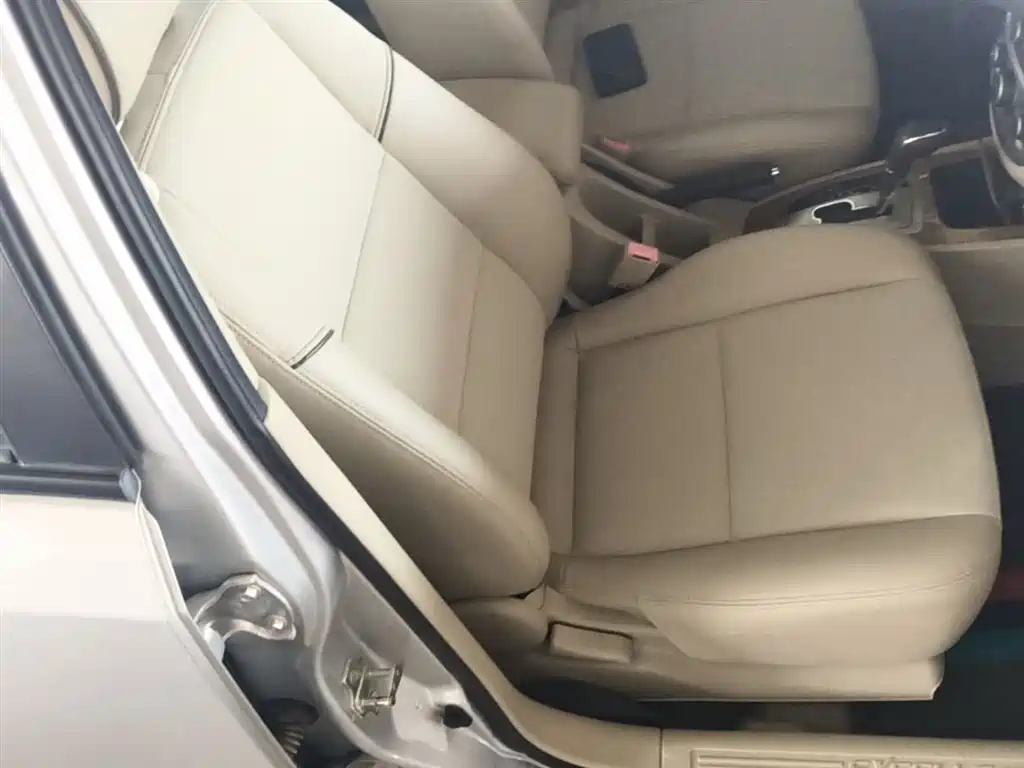 Buick Excelle 2016 — фото 25
