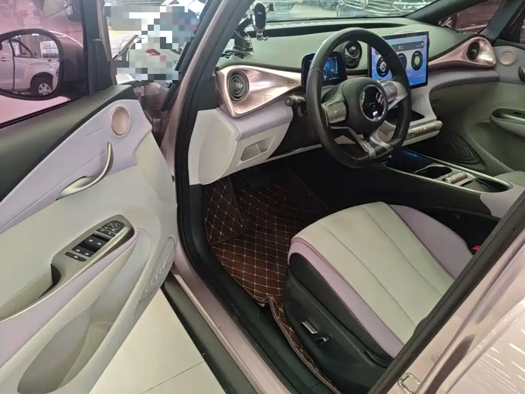 BYD Dolphin 2022 — фото 16