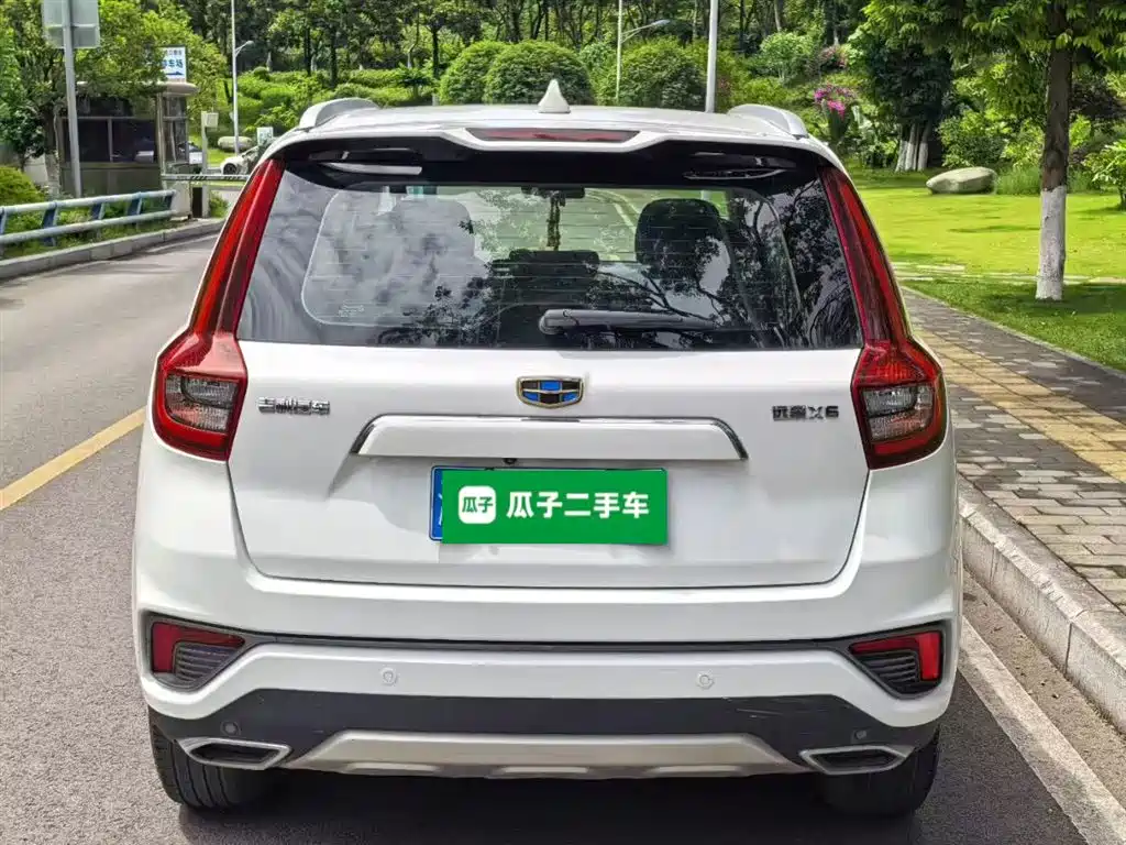 Geely Vision X6 2018 — фото 6