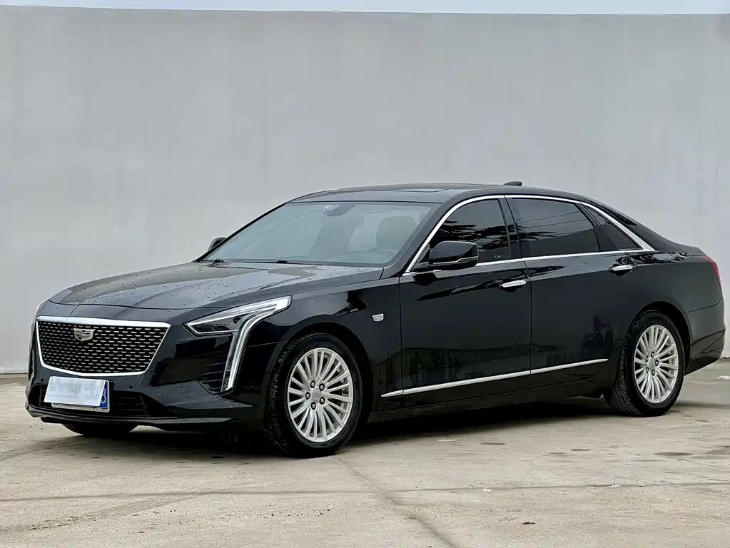 Cadillac CT6 2021 — фото 1