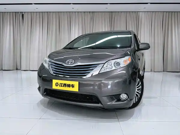 Toyota Sienna 2017