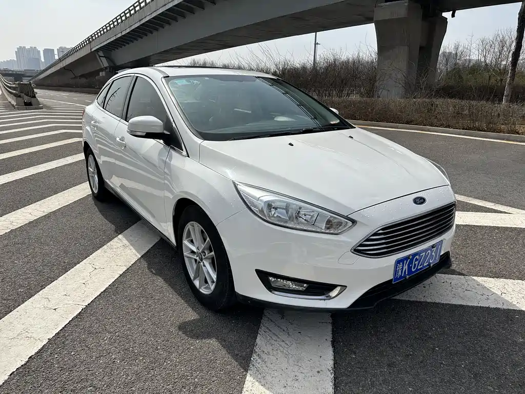 Ford Focus 2016 — фото 2