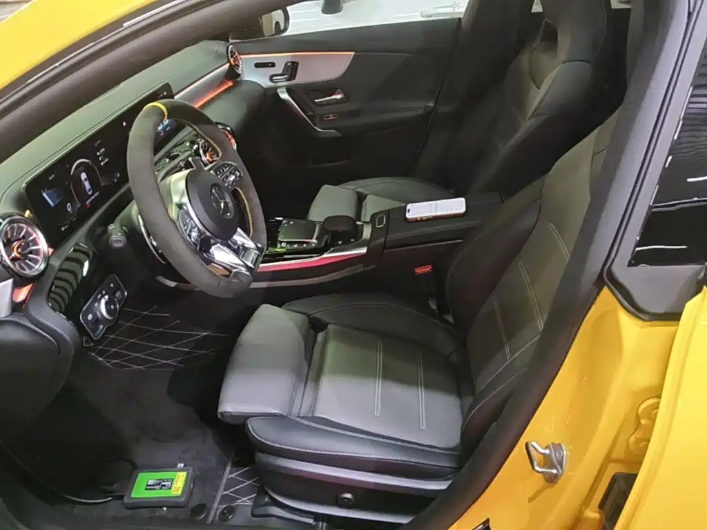 Mercedes-Benz Mercedes CLA AMG 2022 — фото 15