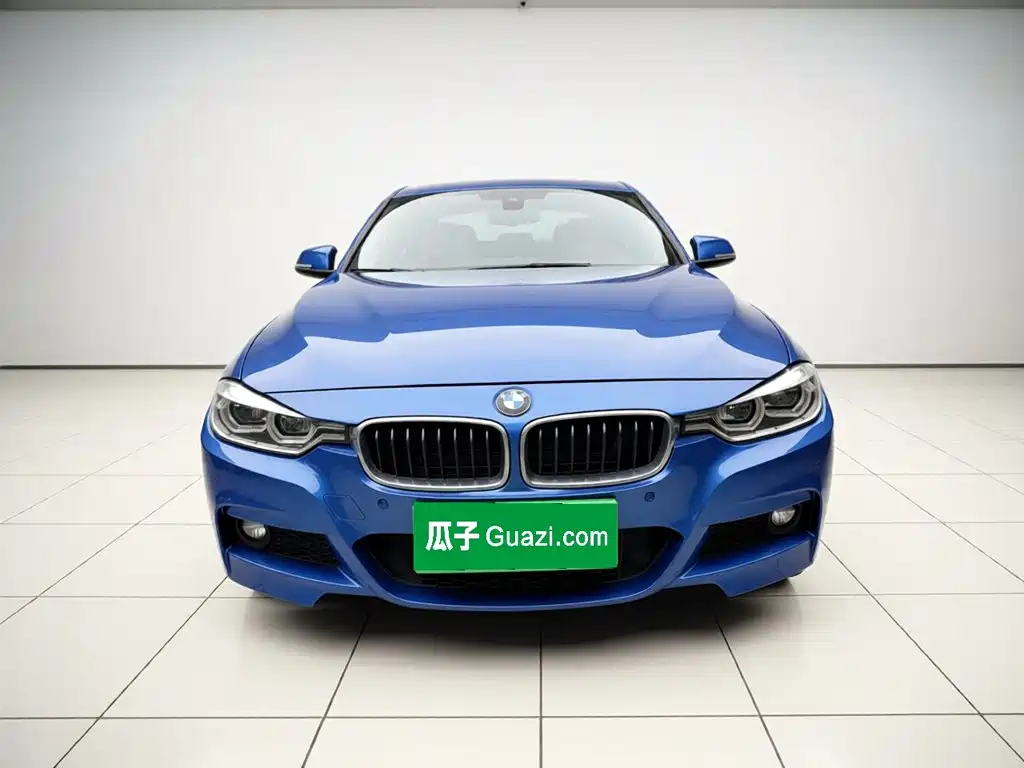 BMW 3 Series 2017 — фото 24