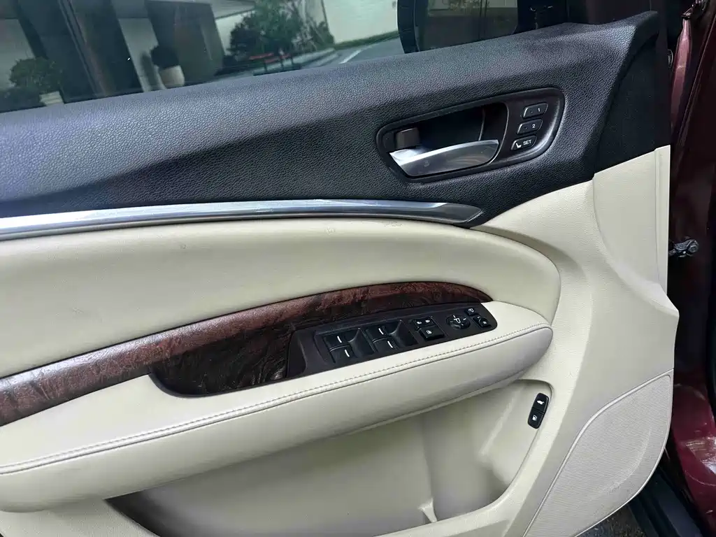 Acura MDX 2016 — фото 13